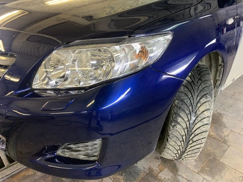 Toyota Corolla после кузовного ремонта передней левой части в Интер-Колор